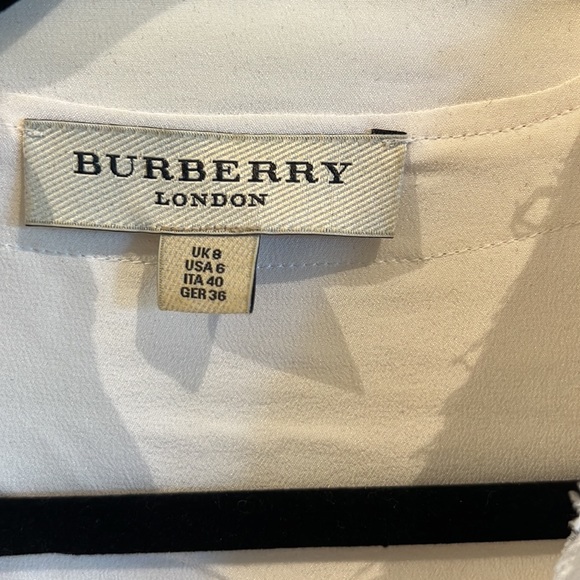 Burberry silk blouse - Picture 2 of 7